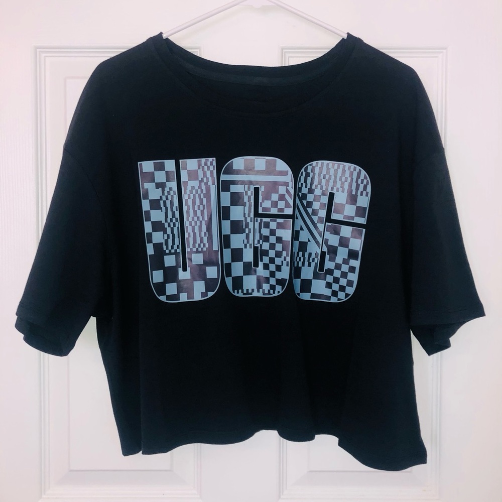 Ugg cropped logo tee (XL)